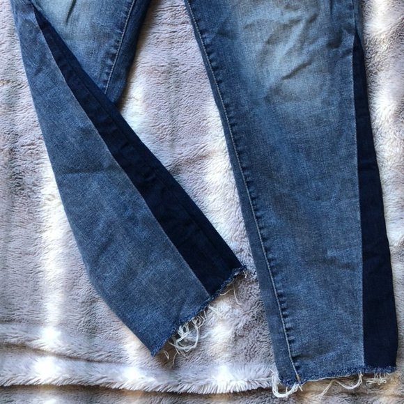 FINAL SALE! Distressed Jeans with Stripe 12/31 70s Style - Picture 1 of 3